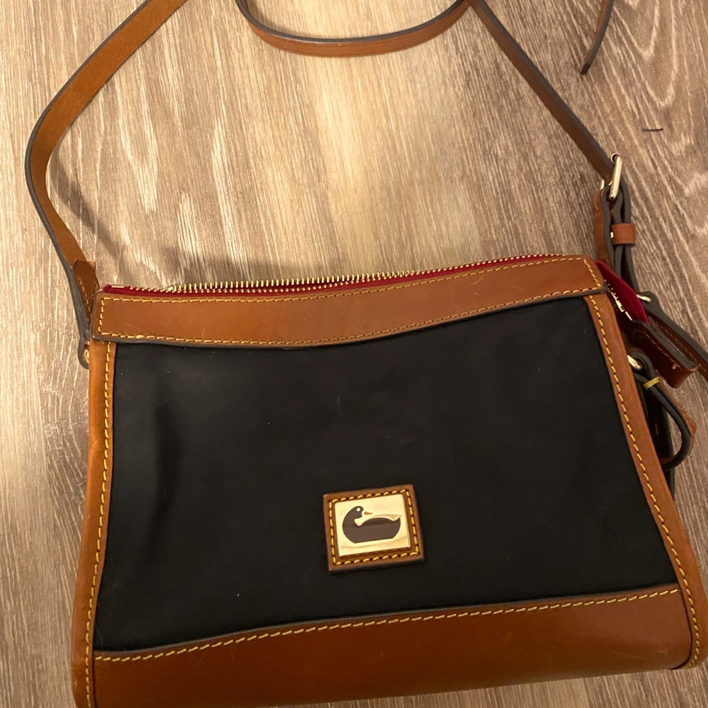Dooney & Bourke Cross Body Bag
